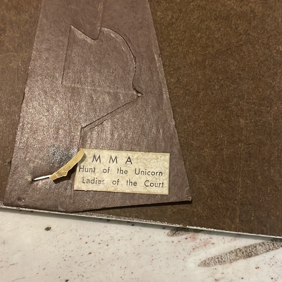 Antique Hunt of the Unicorn, Ladies of the Court Painted Wooden Picture - Picture 5 of 5